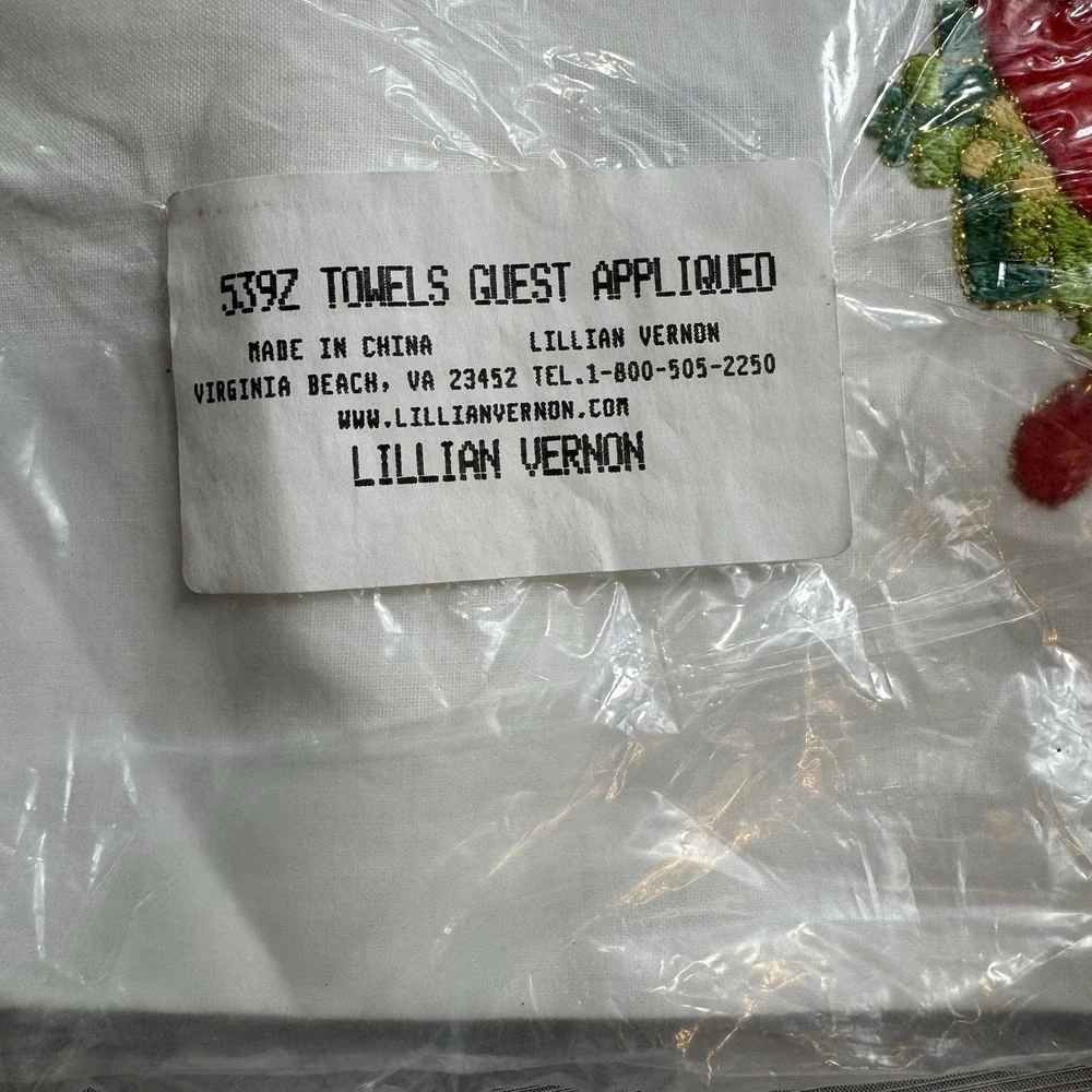 Lillian Vernon Vintage Christmas Sleigh Tree Holiday Guest Towels